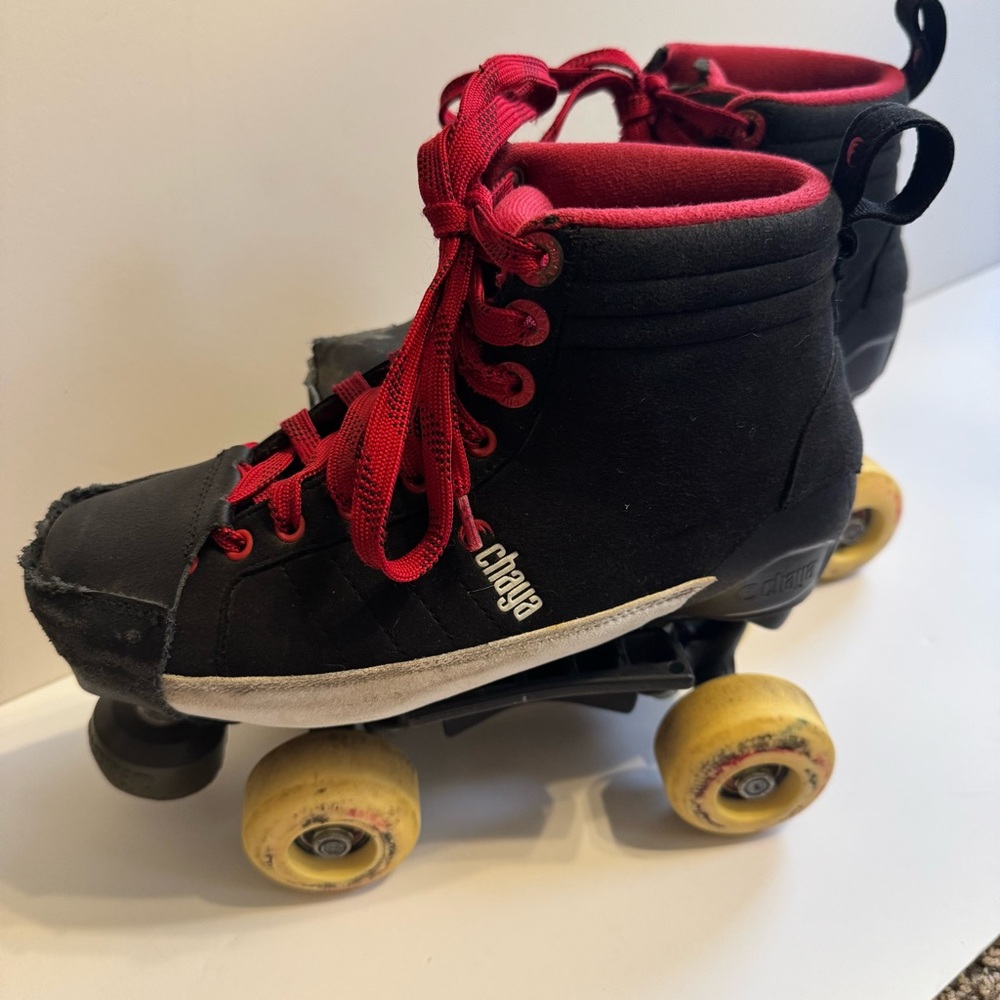 Chaya Karma Park Rollerskates